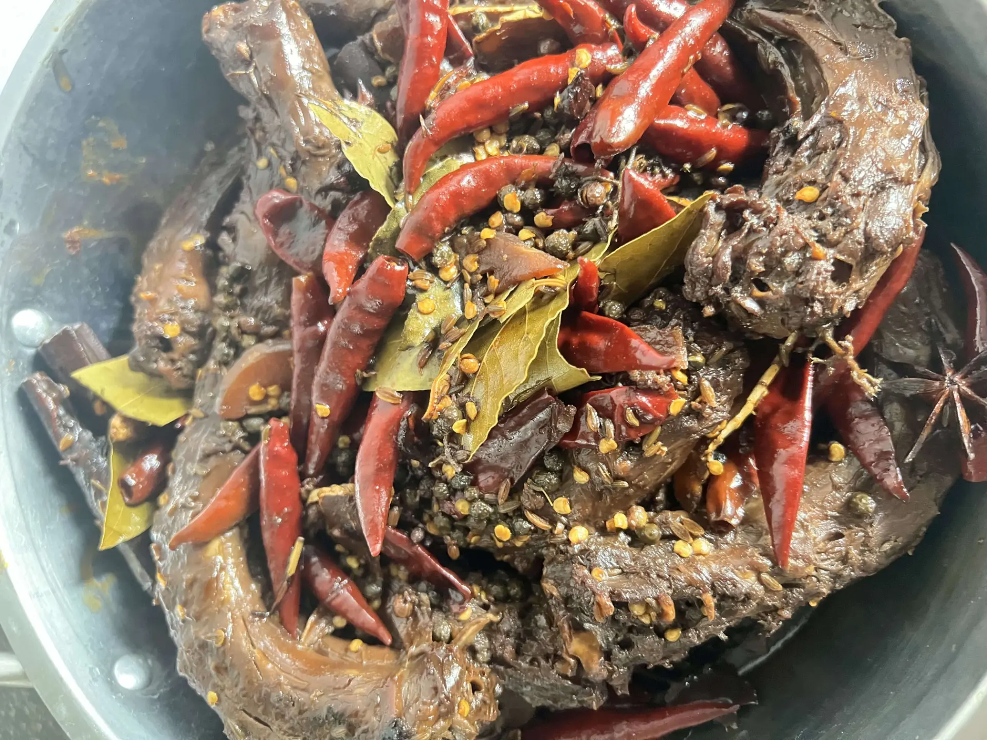 合着卤汁一起放冰箱冷藏-03